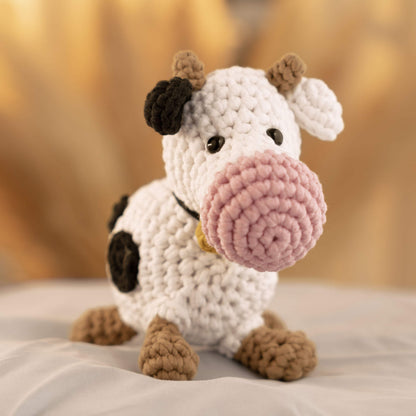 Callie The Cow - Farmhouse Amigurumi Crochet Kit for Beginners