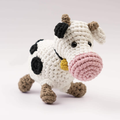 Callie The Cow - Farmhouse Amigurumi Crochet Kit for Beginners