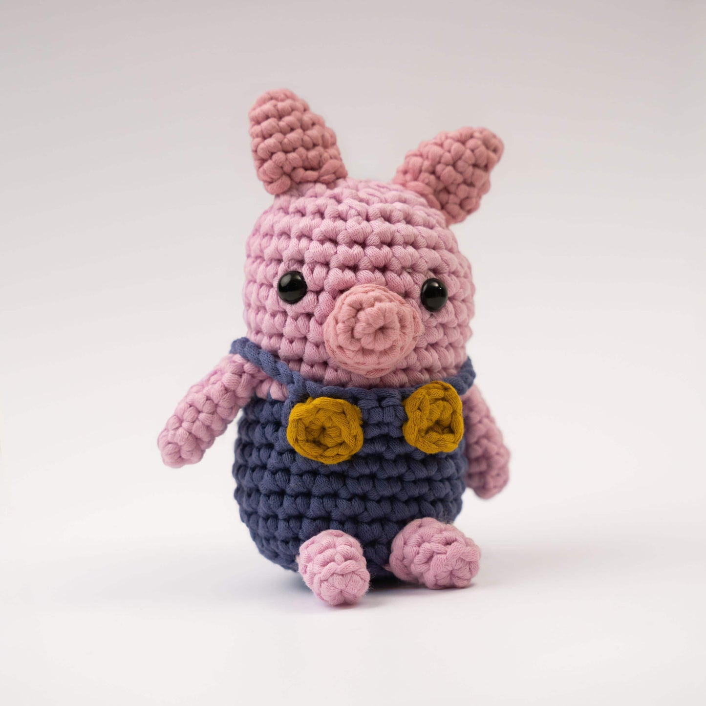 Penny The Pig - Farmhouse Amigurumi Crochet Kit for Beginners